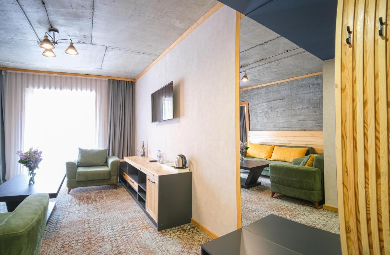 מסטיה Hotel Posta מראה חיצוני תמונה